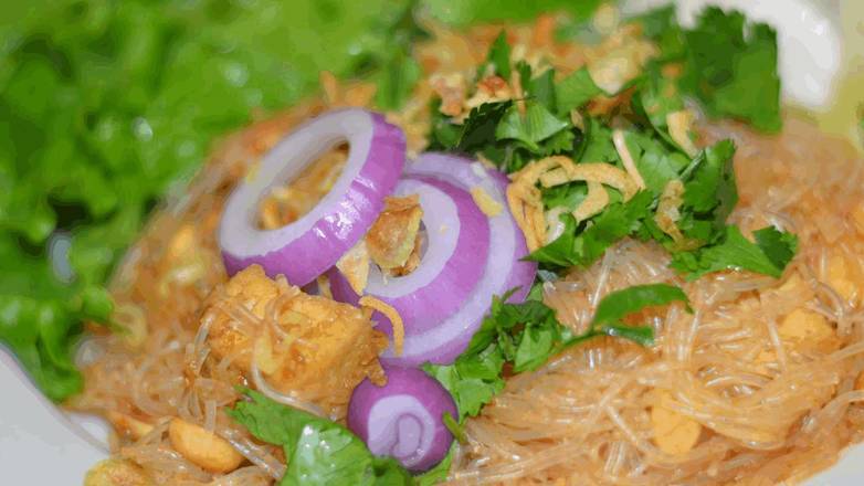 Order G4 Yum Guay Teaw* food online from Madam Mam's store, Bee Cave on bringmethat.com