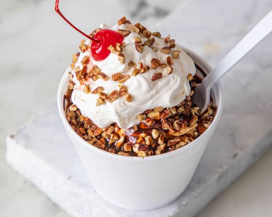 Order Sundae food online from Ye Ole Fashioned Ice Cream and Sandwich Cafe store, Summerville on bringmethat.com