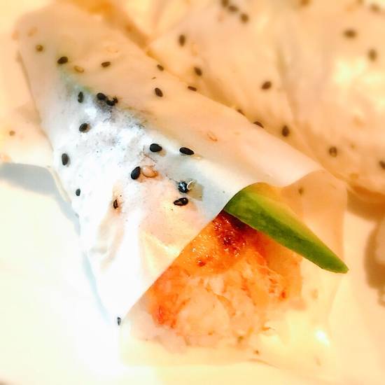 Order Baked Crab Hand Roll (w/ Avocado & Soy paper) food online from K-ZO Restaurant store, Culver City on bringmethat.com