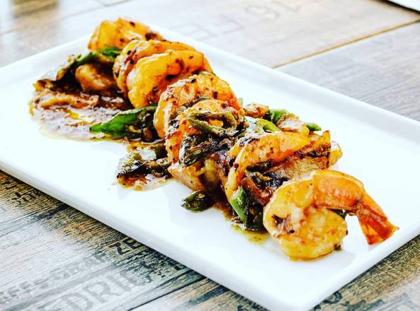 Order Spicy Garlic Shrimp food online from Pizzanada store, Bloomfield on bringmethat.com