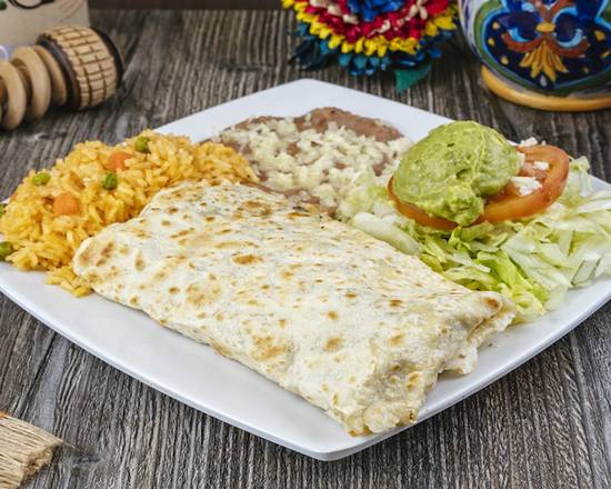 Order Quesadilla Chile Verde Plate food online from Casa Garcia store, Pico Rivera on bringmethat.com
