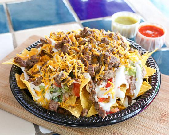 Order Nachos de Carne Asada food online from Muchas Gracias store, Josephine County on bringmethat.com
