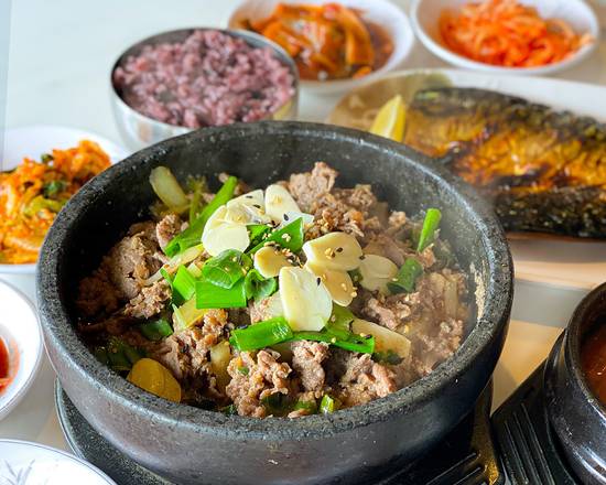 Order Bulgogi  food online from Danji Korean Restaurant store, Centreville on bringmethat.com