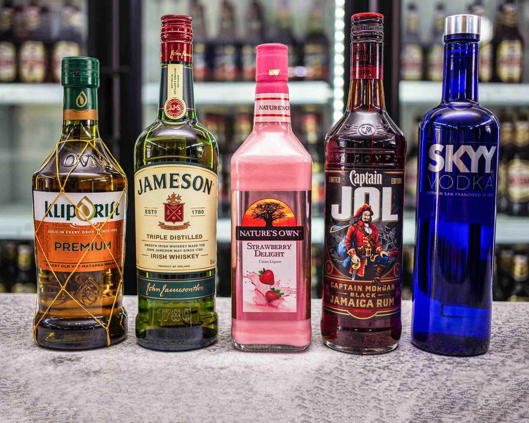 Order Diamond’s Discount Liquor, Grassy Park Menu Delivery Online