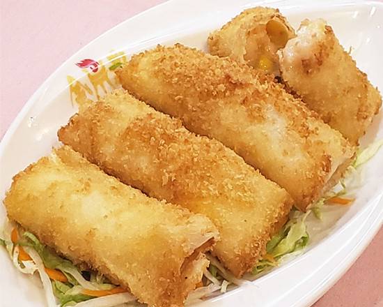 Order Crispy Mango Seafood Rolls (2pcs) 脆皮芒果海鲜卷 food online from Jin Ding Restaurant store, Bryn Mawr on bringmethat.com