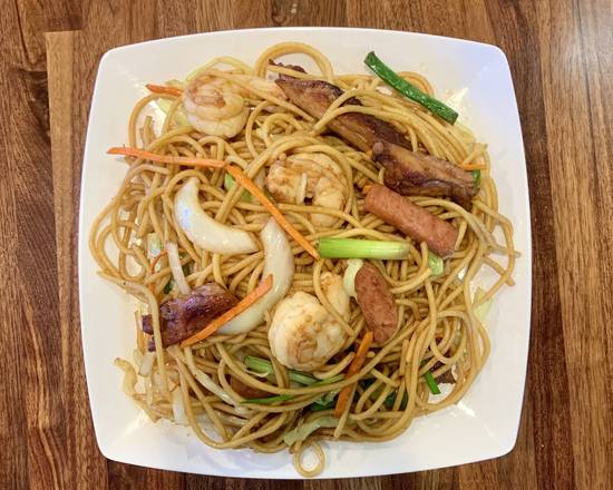 Order House Lo Mein food online from T&Y Hawaiian Bbq store, Glendale on bringmethat.com