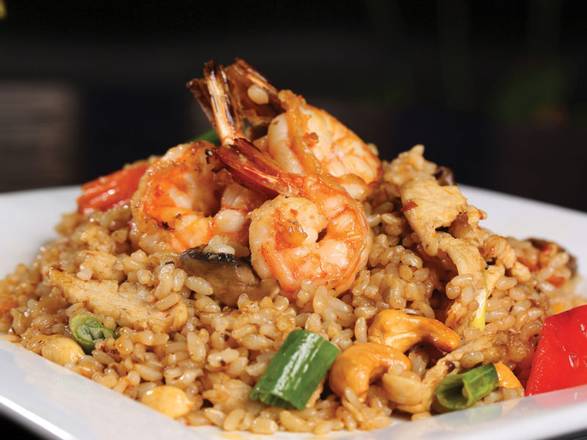 Order Kung Pao Fried Rice food online from Thai By Sushi On Fire store, Fountain Valley on bringmethat.com