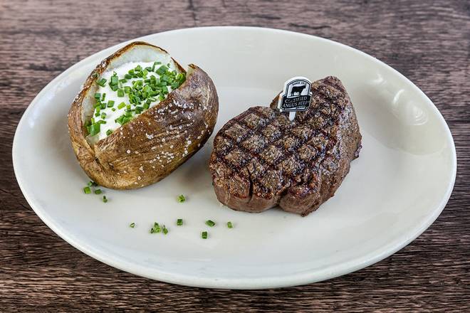 Order Center-Cut Filet 8 oz food online from Wood Ranch BBQ & Grill store, Rancho Santa Margarita on bringmethat.com
