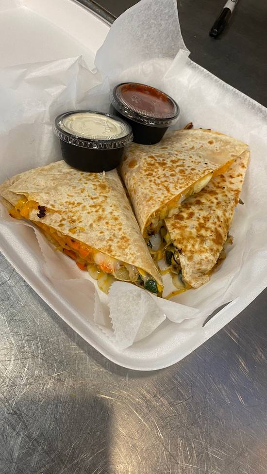 Order Veggie Quesadilla food online from Habeeb Grill By Pita Grill And Creperie store, Franklin on bringmethat.com