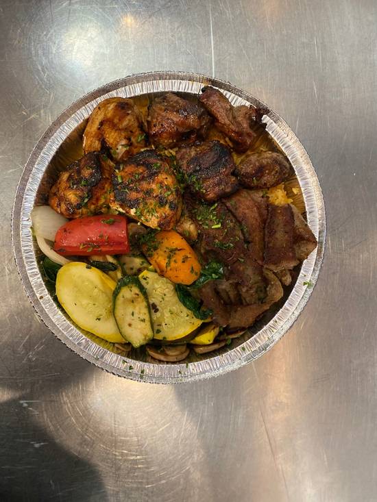 Order Mix Grill Entree food online from Habeeb Grill By Pita Grill And Creperie store, Franklin on bringmethat.com