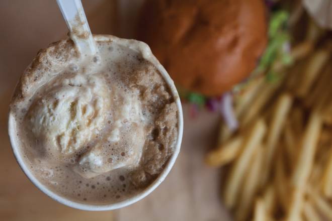 Order root beer float food online from Little Big Burger store, Portland on bringmethat.com