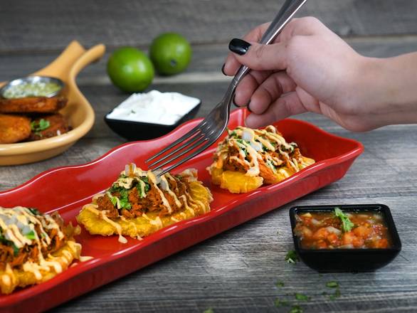 Order Ropa Vieja Tostones food online from A-Mari-Mix store, Miami on bringmethat.com