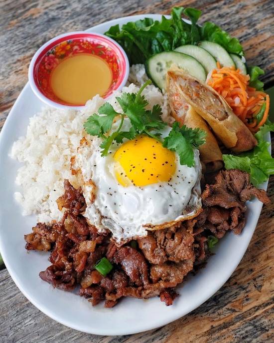 Order Pat's Plate food online from PhoNatic Vietnamese Restaurant store, Austin on bringmethat.com