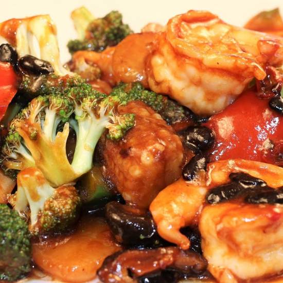 Order S8. Hunan Shrimp food online from Excel Chinese Restaurant store, South Chesterfield on bringmethat.com