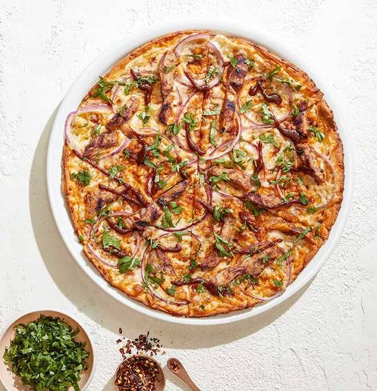 Order GLUTEN-FREE ORIGINAL BBQ CHICKEN PIZZA food online from California Pizza Kitchen store, Honolulu on bringmethat.com