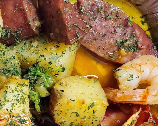 Order Boiled Potato food online from Q Seafood store, Loganville on bringmethat.com
