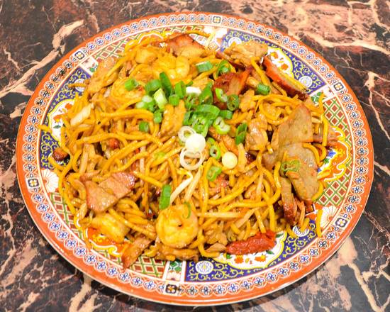 Order House Lo Mein food online from Hong-Kong Chinese Restaurant store, Port Saint Lucie on bringmethat.com