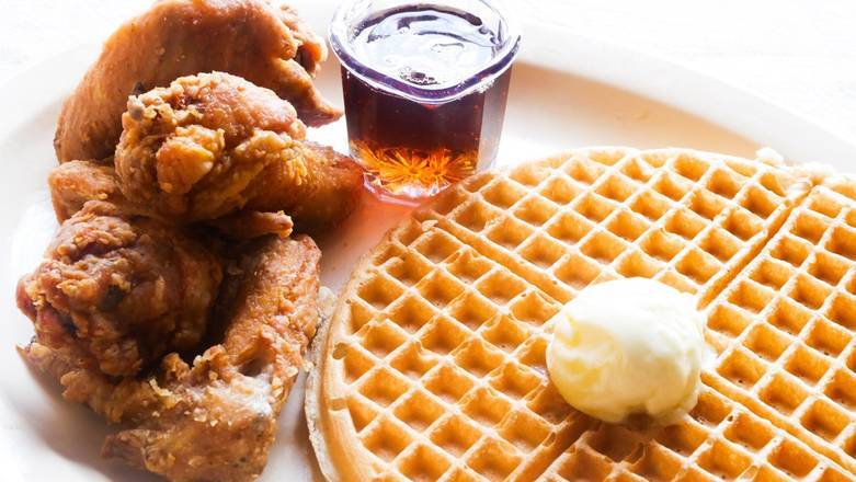 Order 9. Obama's Special food online from Roscoe House Of Chicken & Waffles store, Long Beach on bringmethat.com