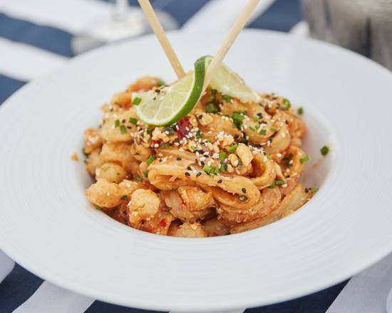 Order Crispy Thai Calamari food online from Riverview - Oakdale store, Oakdale on bringmethat.com