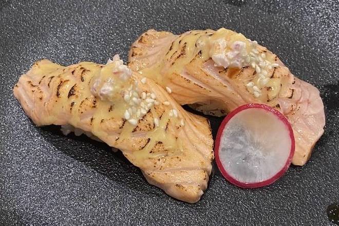 Order SRD Salmon Nigiri food online from Yu-n-mi store, Beverly Hills on bringmethat.com