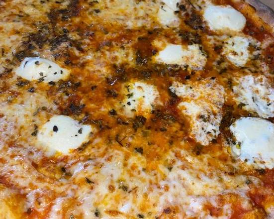 Order Formaggio Pizza (12") food online from Micha Pizza store, Miami on bringmethat.com