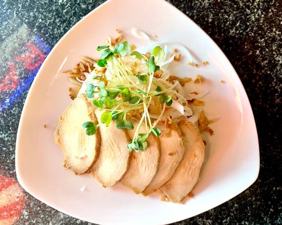 Order Onion Chicken Salad food online from Hachioji Craft Ramen store, Los Angeles on bringmethat.com