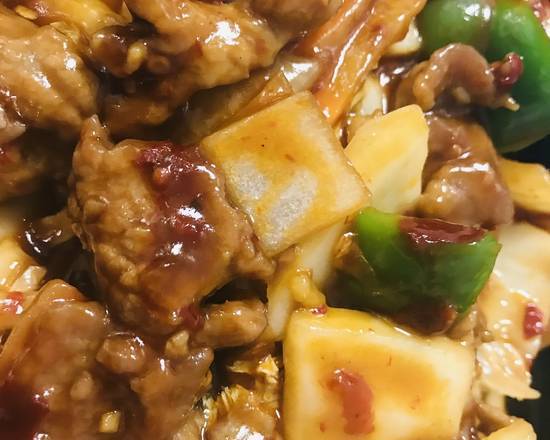 Order Szechuan Beef food online from Auntie Lee store, CHAMPAIGN on bringmethat.com