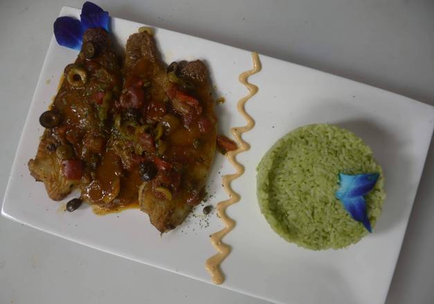 Order Pescado Veracruzano food online from Matiz Latin Cuisine store, New York on bringmethat.com