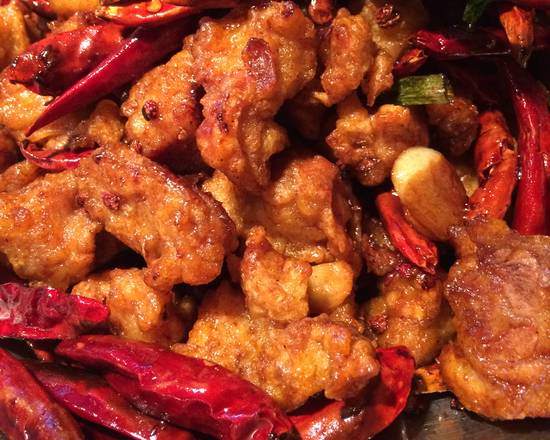 Order 36. Diced Chicken with Red Pepper, Szechuan Style food online from Mulan Asian Bistro store, Memphis on bringmethat.com
