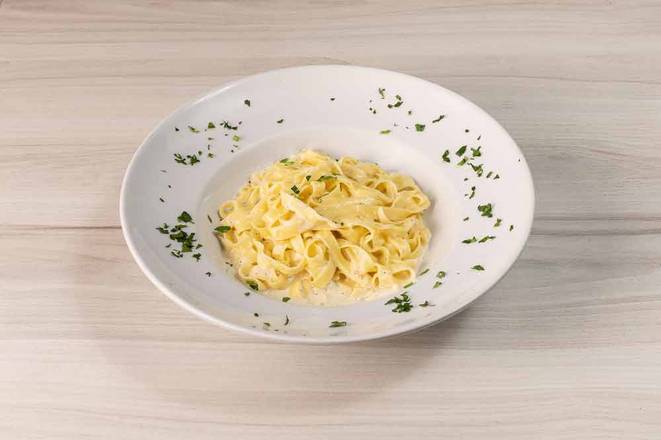 Order Fettuccine Alfredo food online from Siamo store, Miami Springs on bringmethat.com