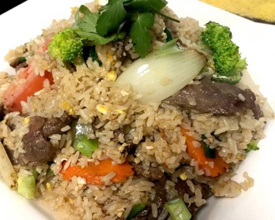 Order Thai Fried Rice food online from Topthai Kitchen store, Lincoln on bringmethat.com