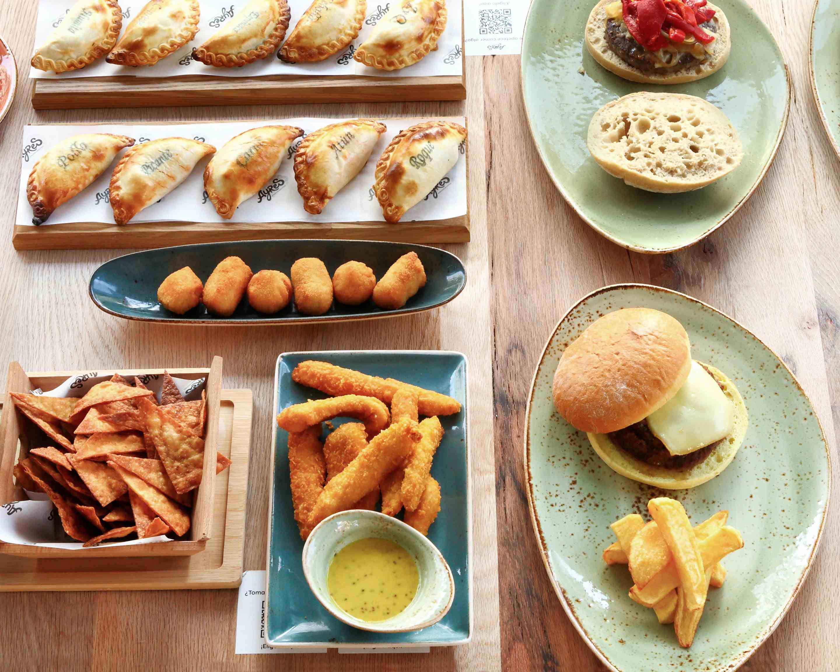 More Than Burgers Restauranteafterwork