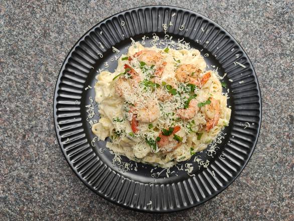 Order Alfredo Pasta food online from Il Canto Cafe store, San Francisco on bringmethat.com