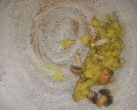 Order Mushroom Masala Dosa food online from Masala Dosa store, SF on bringmethat.com