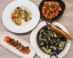 Region kitchen and bar