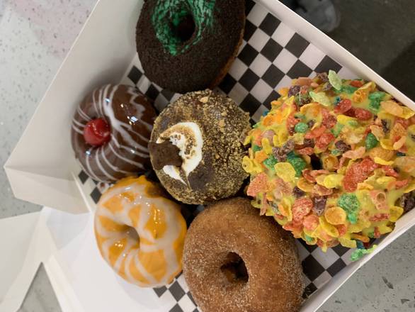Order 6 - 11 Donuts food online from Purvè Donut Stop store, Honolulu on bringmethat.com