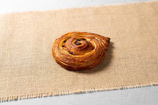 Order Pain aux Raisins food online from Le Pain Quotidien                                                                                    store, Washington on bringmethat.com
