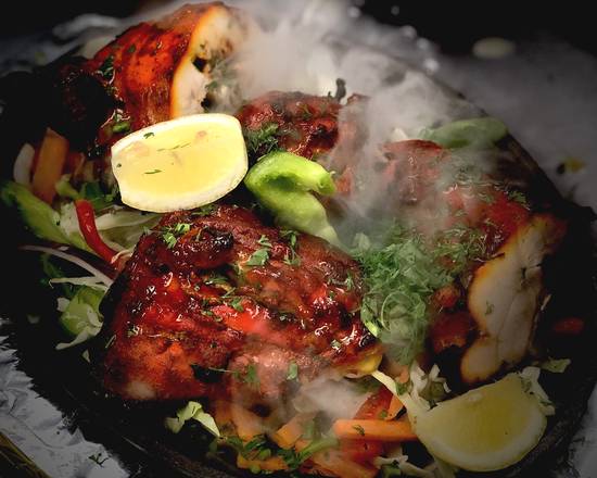 Order Chicken Tandoori (half) food online from Mumbai Dreams store, Nyack on bringmethat.com
