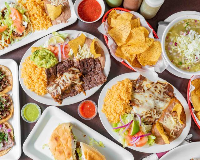 Order Los Burritos Tapatios Menu Delivery【Menu & Prices】 1592 Buttitta