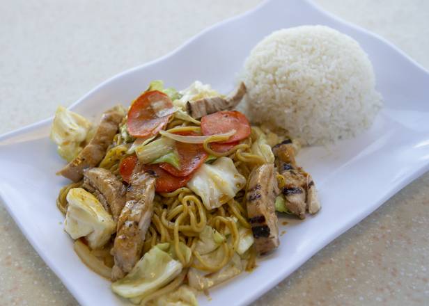Order 35. Yakisoba food online from Photai store, Seattle on bringmethat.com