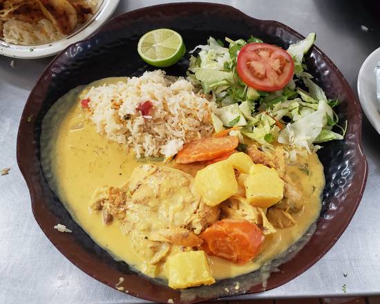 Order Pollo en Crema food online from El Metapaneco store, Los Angeles on bringmethat.com