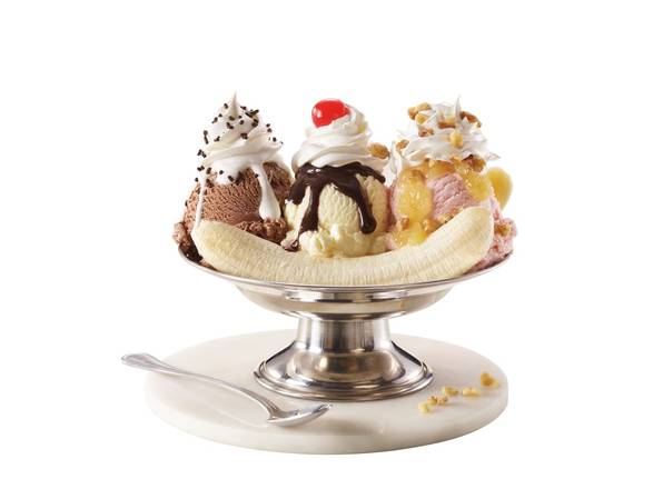 Order Royal Banana Split® food online from Friendly store, Johnstown on bringmethat.com