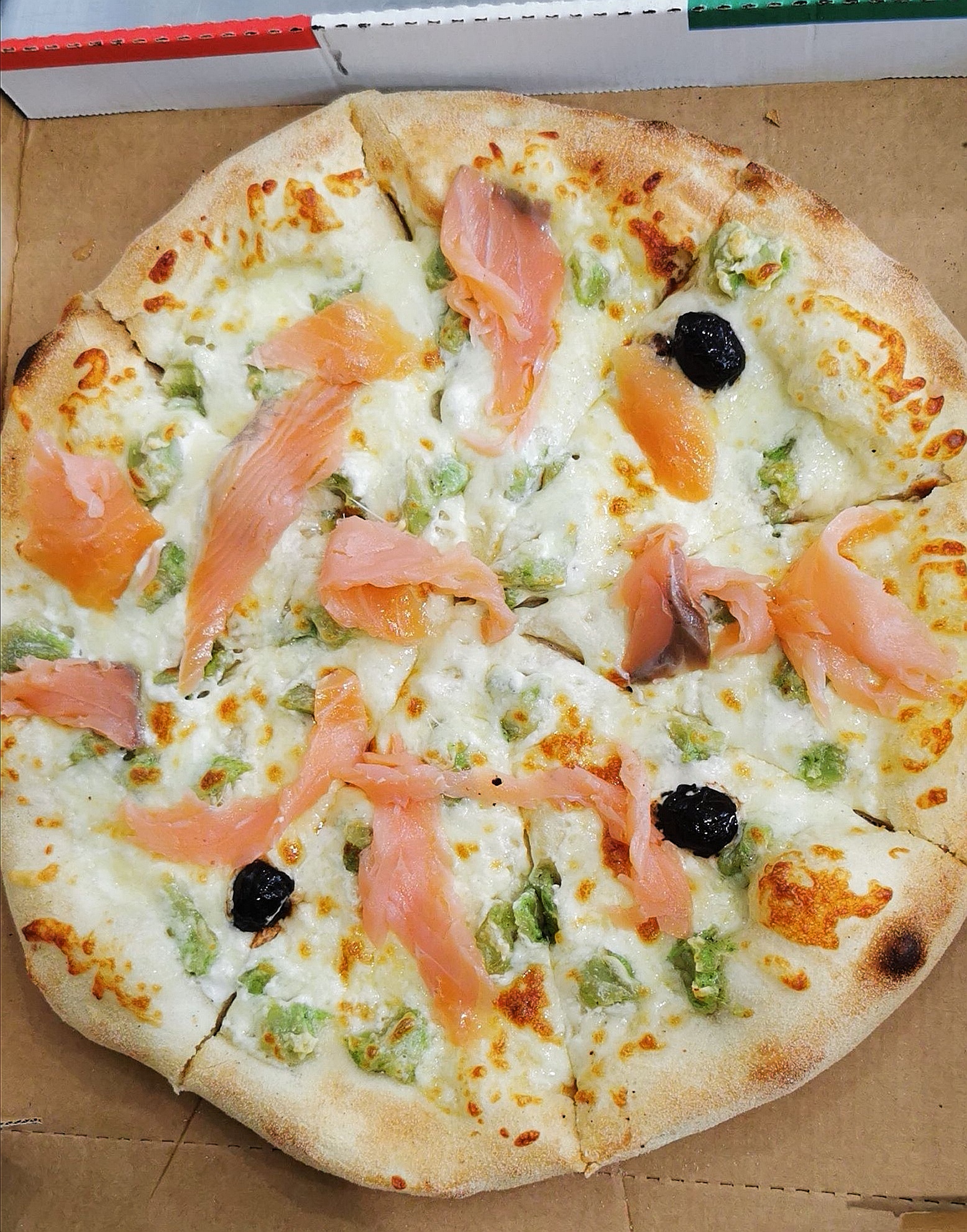 Pizza ravioles saumon