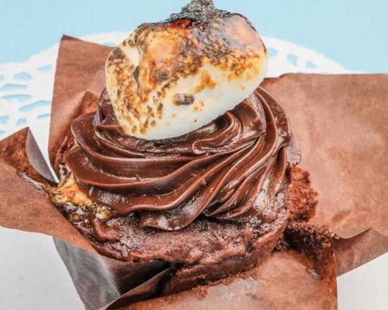 Order S'mores Cupcake food online from Twice as Sweet store, Miami Springs on bringmethat.com