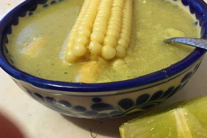 Order Vegan Sweet Corn and Poblano pepper Soup ( 16 oz) food online from Bushwick Taco Company store, Ozone Park on bringmethat.com