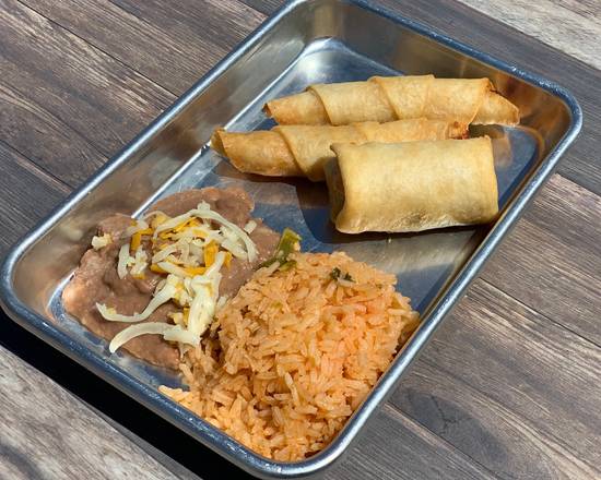 Order Kids Mini Combo food online from Serranos Mexican Food store, Queen Creek on bringmethat.com