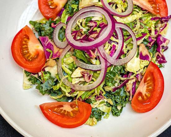 Order Garden Salad food online from Three Kings Pub By Dirk Flanigan store, Arlington Heights on bringmethat.com