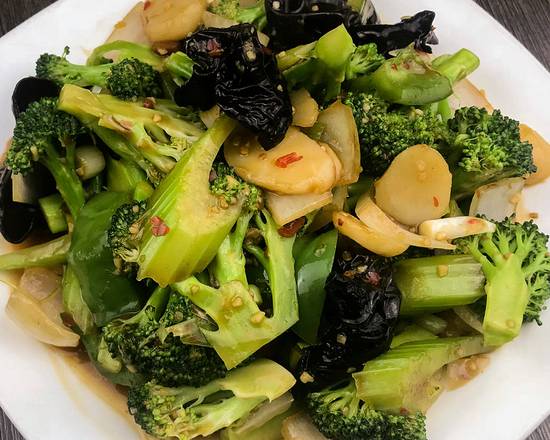 Broccoli with Spicy Garlic Sauce