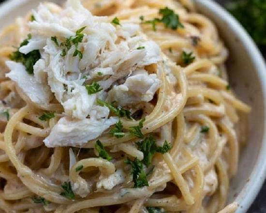 Order Crabmeat Pasta food online from Parc Oasis store, New York on bringmethat.com
