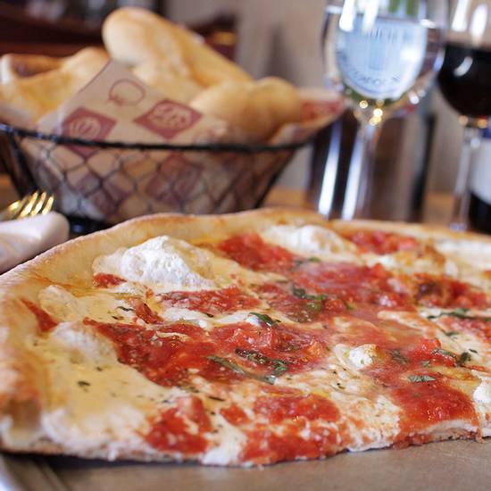 Order Margherita Pie food online from Mama Theresa's store, Westbury on bringmethat.com